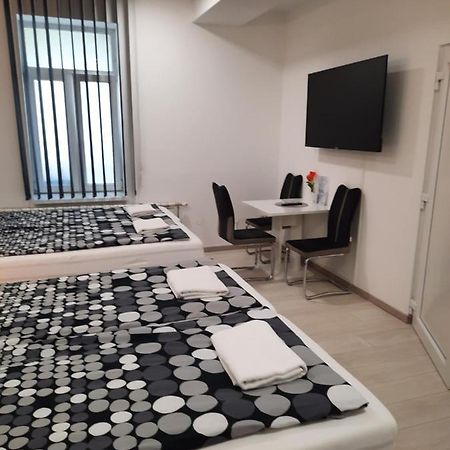 Apartments Petrova170 ザグレブ エクステリア 写真