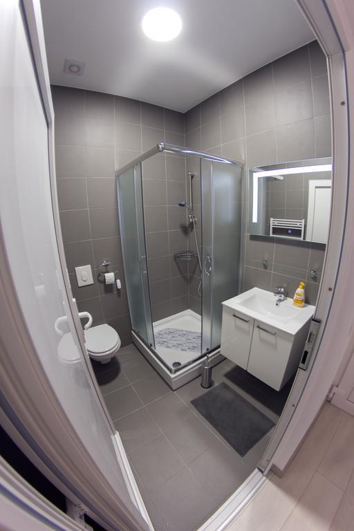 Apartments Petrova170 ザグレブ エクステリア 写真